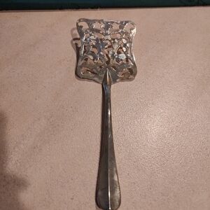 1996 Vintage Silver Plated esparagus Server